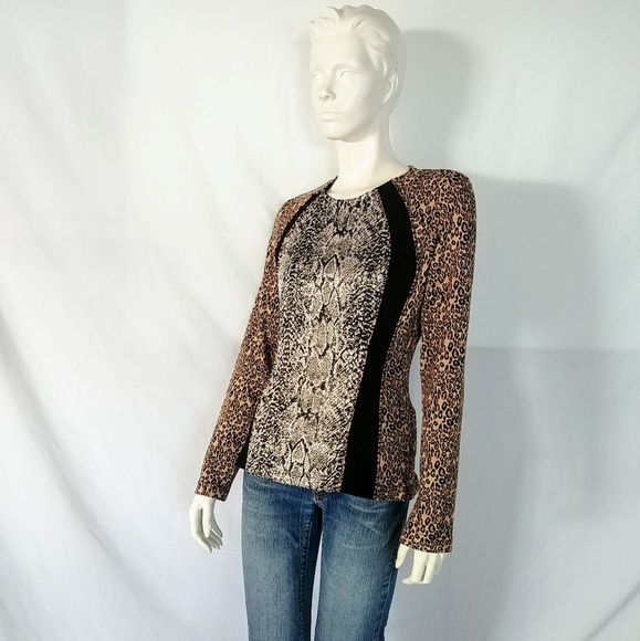 Wren Multi Animal Print Long Sleeve Top - Picture 7 of 8